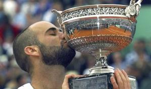 Andre Agassi debuta con victoria en su debut profesional de pickleball con Anna Leigh Waters