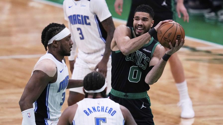Celtics, campeones defensores, apabullan al Magic y ganan la serie de playoffs por 4-1 Celtics, campeones defensores, apabullan al Magic y ganan la serie de playoffs por 4-1