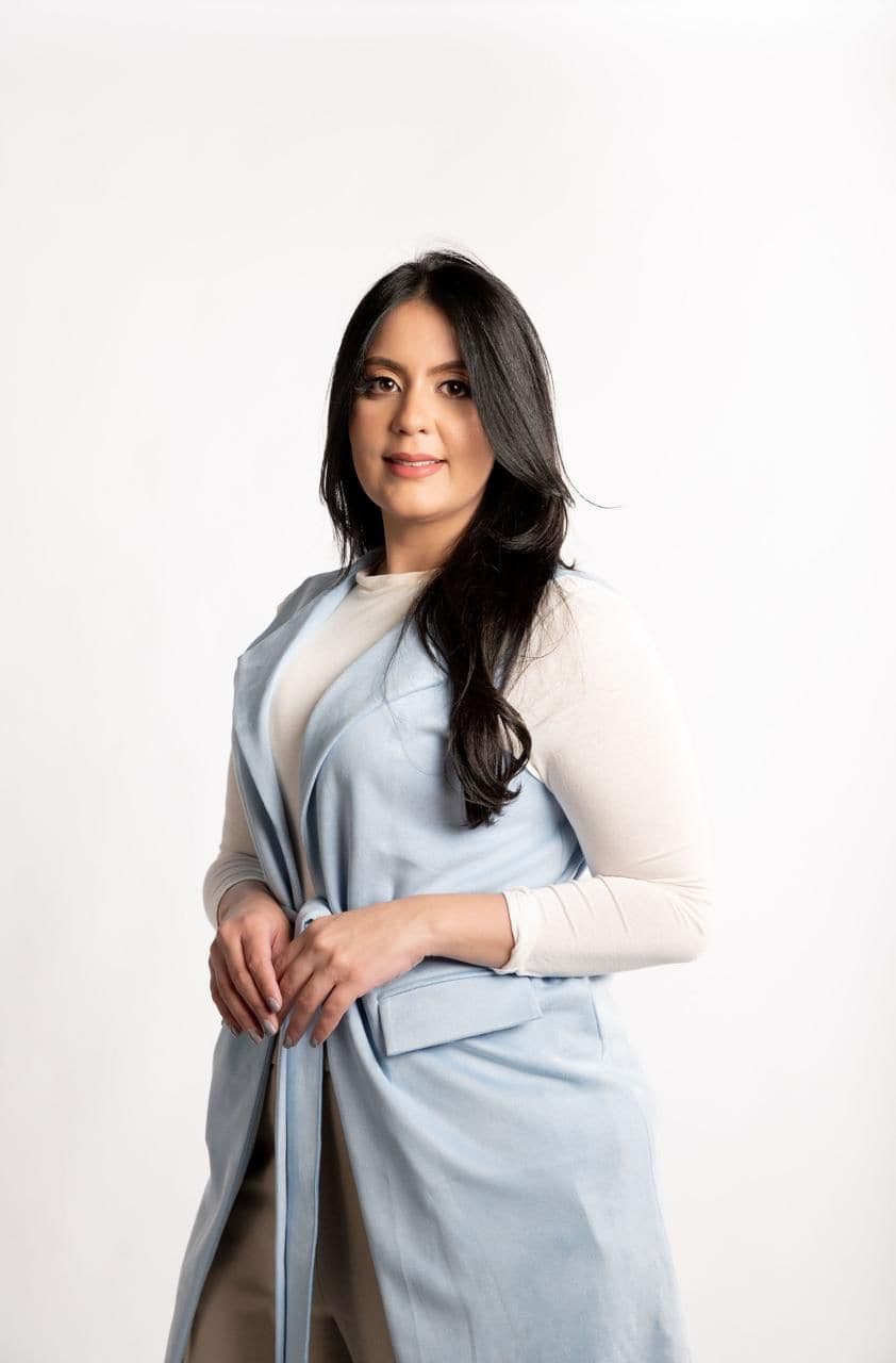 Dr. Chantal Hernandez.