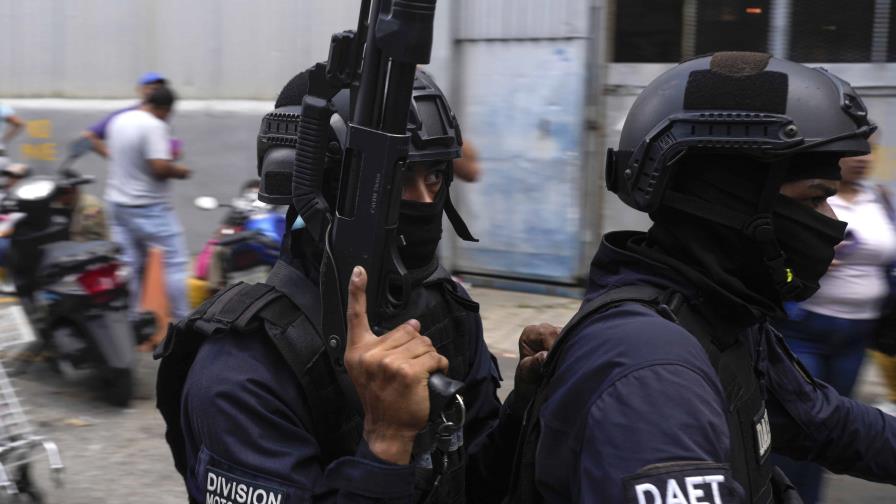 Human Rights Watch insta a gobiernos a responsabilizar a Maduro por represión en Venezuela Human Rights Watch insta a gobiernos a responsabilizar a Maduro por represión en Venezuela
