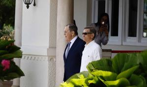 El canciller ruso llega al Ministerio de Relaciones Exteriores para una reunión oficial