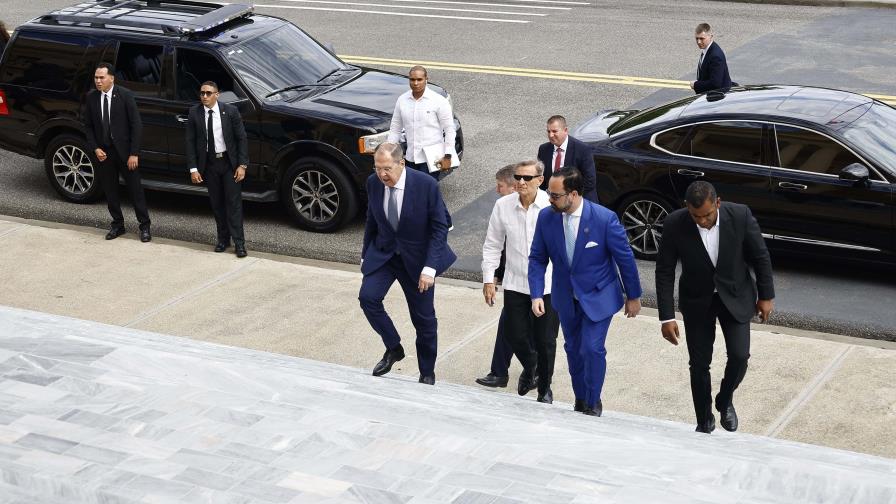 El canciller ruso parte a Moscú tras visita de cortesía al presidente Abinader El canciller ruso parte a Moscú tras visita de cortesía al presidente Abinader