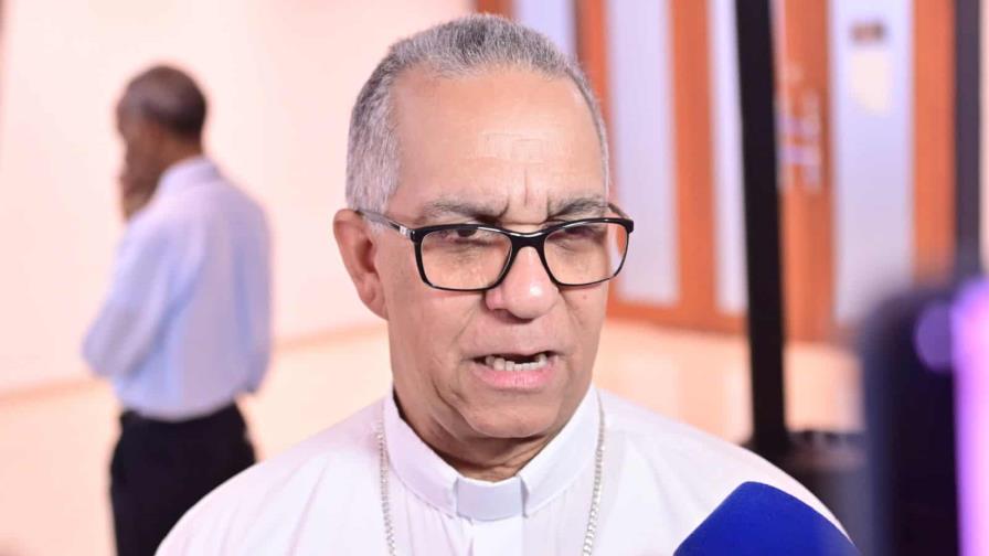 Monseñor Héctor Rodríguez pide al Gobierno respetar la dignidad humana en operativos de Migración Monseñor Héctor Rodríguez pide al Gobierno respetar la dignidad humana en operativos de Migración