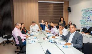 Casi la mitad del proyecto que fusiona Hacienda y Economía está aprobado por comisión