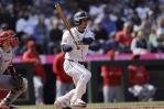Marineros enrachados vencen 9-3 a Angelinos; Trout sale temprano por dolor de rodilla
