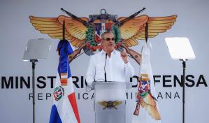 Abinader crea fideicomiso para impulsar la industria aeronáutica y espacial en el país