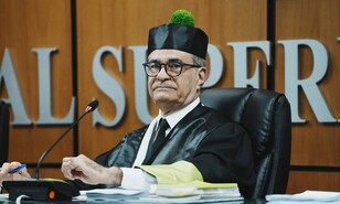 El presidente del TSE se recupera tras cirug&iacute;a por hidrocefalia