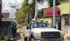Edeeste retoma la rehabilitación eléctrica en Los Tres Brazos Edeeste retoma la rehabilitación eléctrica en Los Tres Brazos