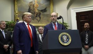 Casa Blanca propone fuertes recortes de gasto en plan presupuestario de Trump para 2026