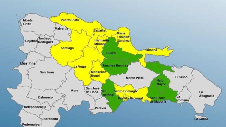 Lluvias afectan 490 viviendas y desplazan dos mil personas mientras 15 provincias siguen en alerta Lluvias afectan 490 viviendas y desplazan dos mil personas mientras 15 provincias siguen en alerta