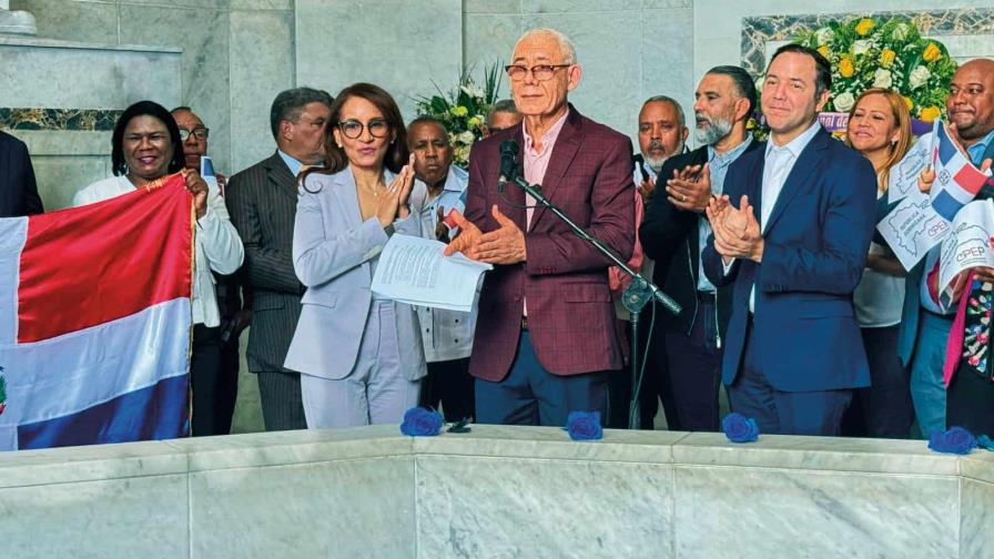 El PLD advierte que el Gobierno tiene intenciones de eliminar la cesantía El PLD advierte que el Gobierno tiene intenciones de eliminar la cesantía