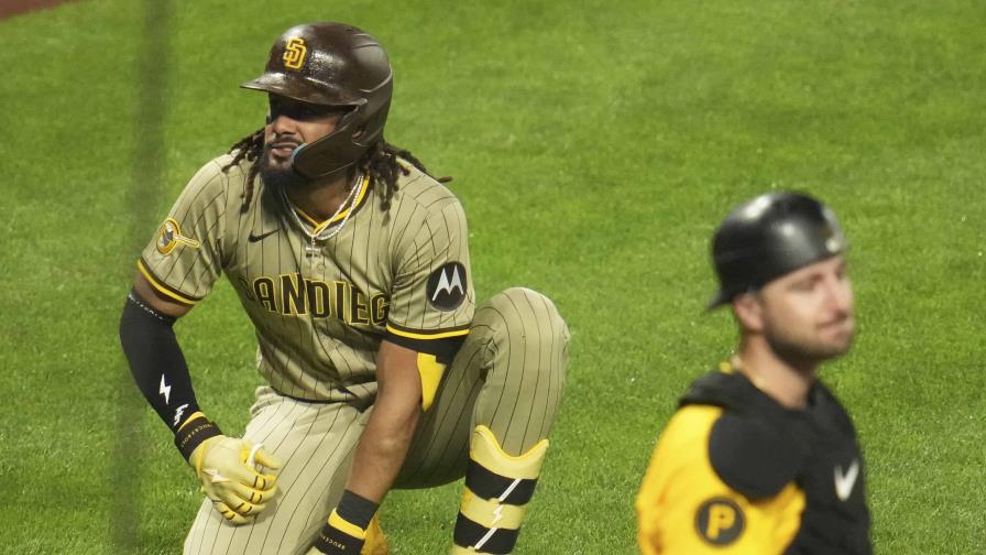 Fernando Tatis Jr. seguirá siendo evaluado luego de recibir pelotazo en el antebrazo izquierdo Fernando Tatis Jr. seguirá siendo evaluado luego de recibir pelotazo en el antebrazo izquierdo