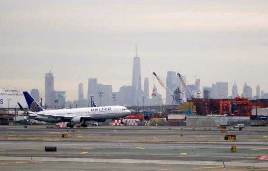 Suben los precios de vuelos RD–EE. UU. en dos de los estados a los que más viajan los dominicanos