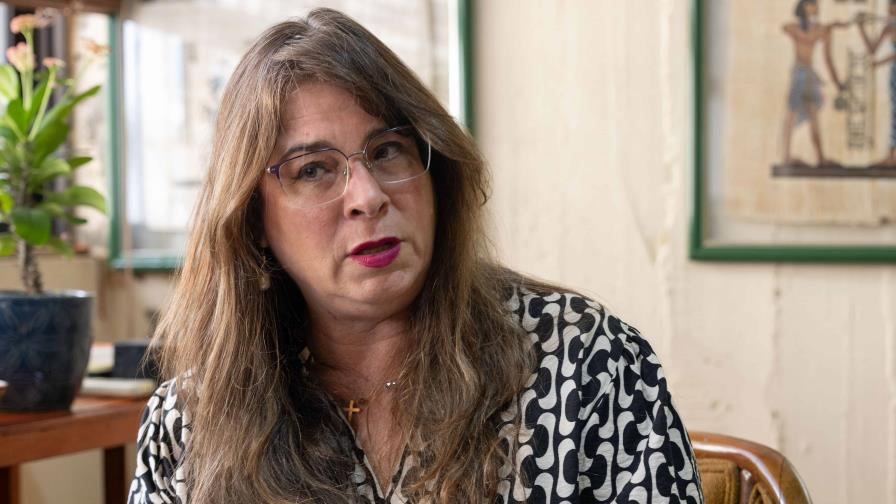 Caída del precio del petróleo alivia presión fiscal pero no beneficia al consumidor, dice economista Caída del precio del petróleo alivia presión fiscal pero no beneficia al consumidor, dice economista