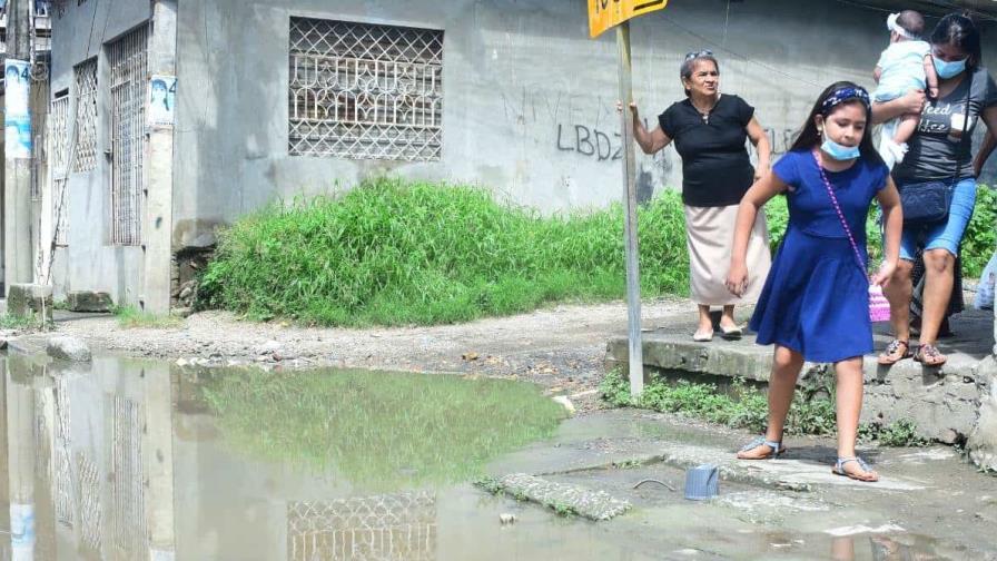 Muerte de ocho niños en zona amazónica de Ecuador fue por leptospirosis, dice ministerio Muerte de ocho niños en zona amazónica de Ecuador fue por leptospirosis, dice ministerio