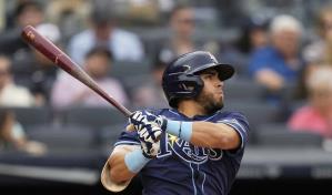Jonathan Aranda conecta jonr&oacute;n y remolca tres en victoria 7-5 de Rays sobre Yankees