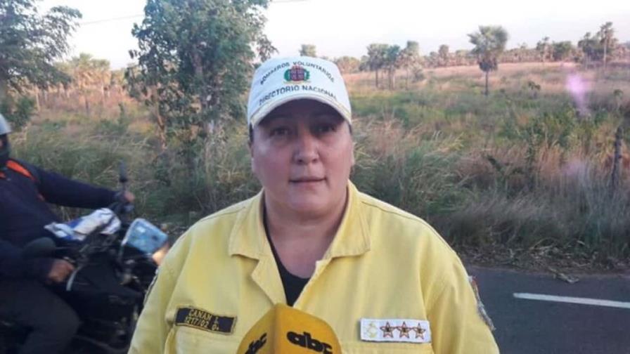 Una mujer asume como primera presidenta de los bomberos voluntarios de Paraguay Una mujer asume como primera presidenta de los bomberos voluntarios de Paraguay