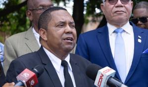 Exdirectores municipales claman por pensiones y seguro médico digno Exdirectores municipales claman por pensiones y seguro médico digno
