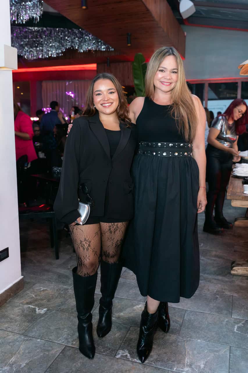 Alexa Vital y María Marrero.