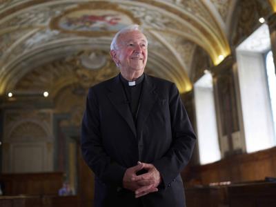 ¿Qué sucede a puerta cerrada para elegir a un papa?