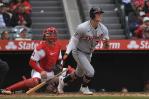 Sweeney y Carpenter conectan jonrones y suman 11 impulsadas en paliza de Tigres 13-1 a Angelinos