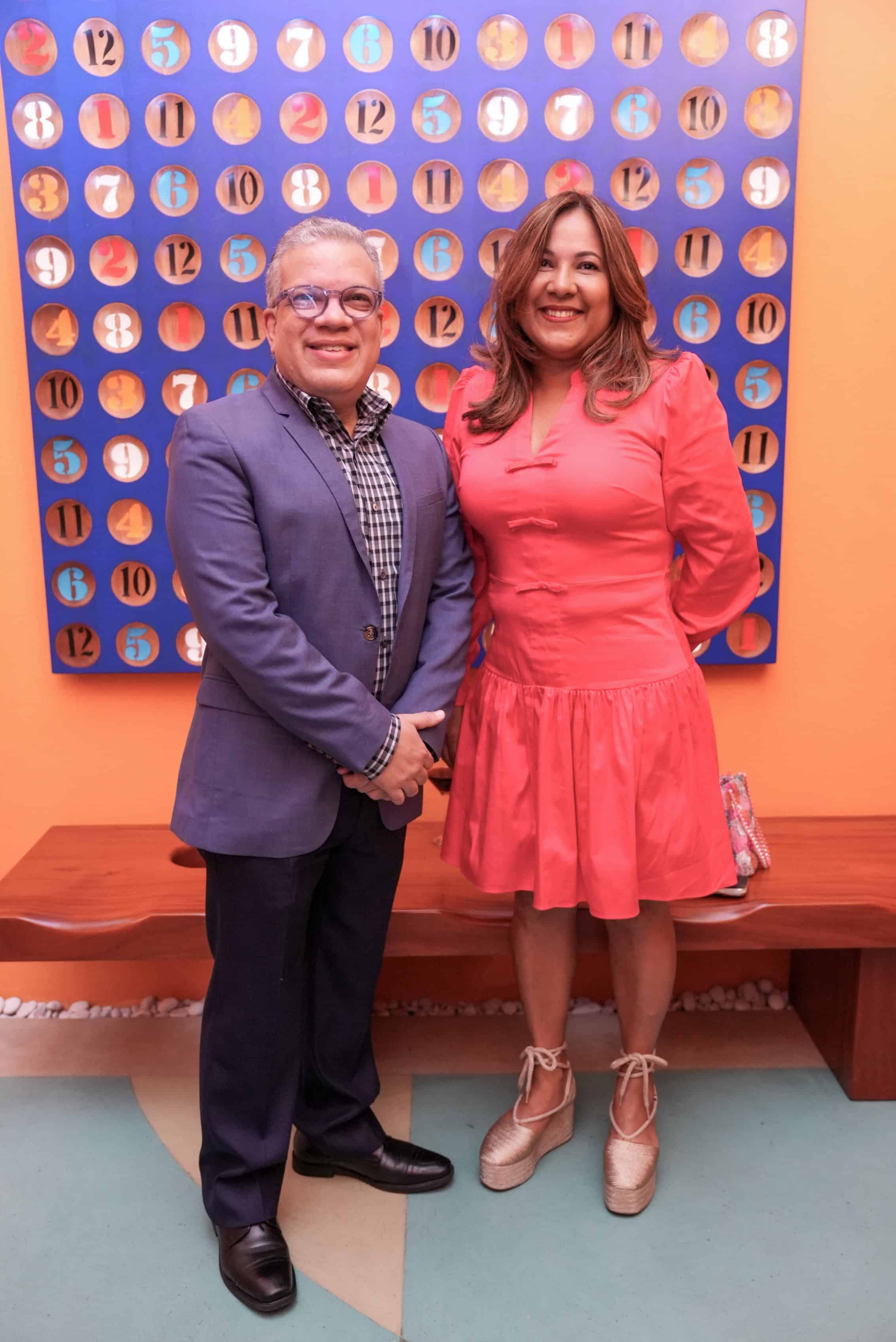 Helder de Los Santos y Noem&iacute; Herrera.