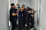 Seguridad obstaculiza trabajo a periodistas en actividad de Leonel en el Congreso de Derecho