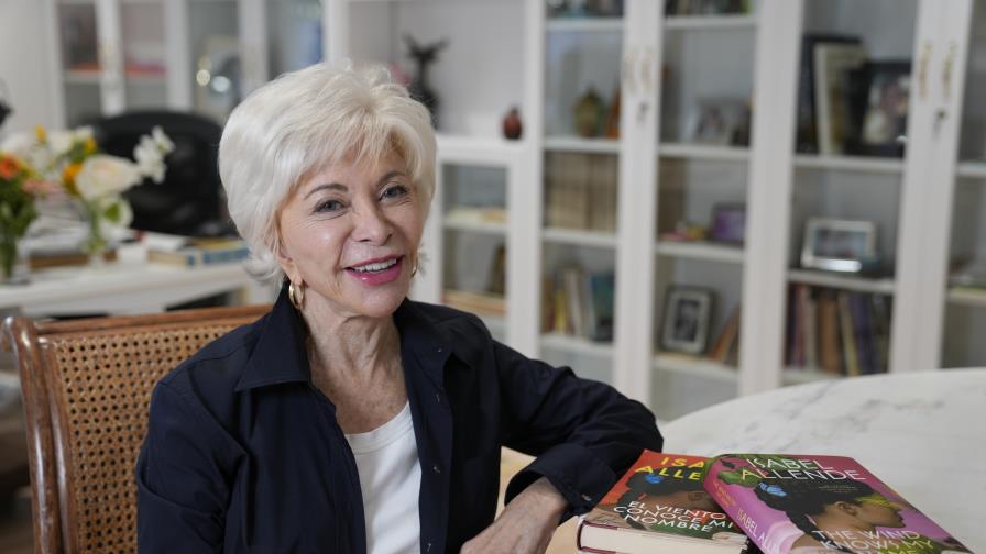 Isabel Allende dice que si las cosas empeoran dejará EE. UU.: No quiero vivir en dictadura Isabel Allende dice que si las cosas empeoran dejará EE. UU.: No quiero vivir en dictadura