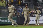 Manny Machado comanda a remontada de los Padres a los Yankees