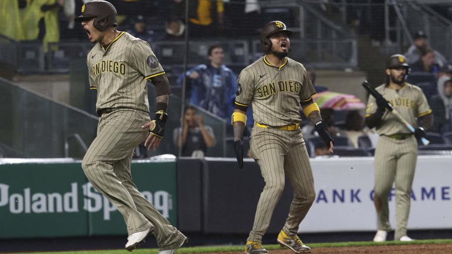 Manny Machado comanda a remontada de los Padres a los Yankees Manny Machado comanda a remontada de los Padres a los Yankees