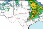 Tormentas causan inundaciones, tornados y la cancelación de cientos de vuelos en Texas