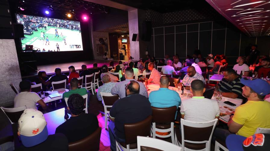 Los Knicks de Nueva York hacen historia con su viewing party de la semifinal de conferencia