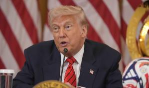 Trump planea anunciar que EE. UU. llamará golfo Arábigo al golfo Pérsico