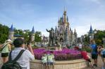 Disney gana US$5,829 millones en su primer semestre fiscal, un aumento del 220 % interanual