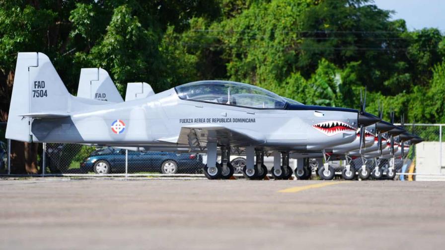 Aviones DULUS y la nueva industria aeronáutica dominicana Aviones DULUS y la nueva industria aeronáutica dominicana