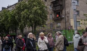 Ucrania ataca Moscú con drones mientras llegan líderes extranjeros para el desfile en la plaza Roja