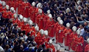 Los cardenales reciben llamado a la unidad antes del incierto cónclave