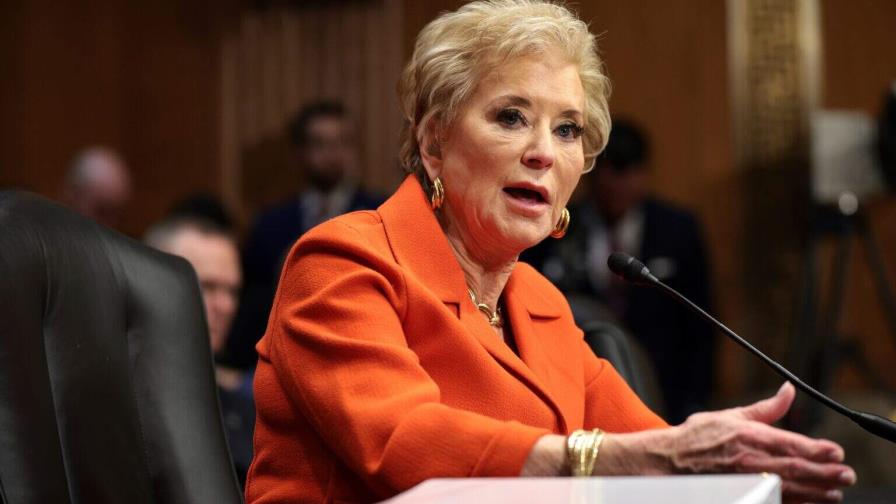 Secretaria de Educación de EE. UU. manda una carta a Harvard llena de faltas gramaticales Secretaria de Educación de EE. UU. manda una carta a Harvard llena de faltas gramaticales
