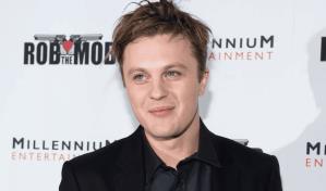 El actor Michael Pitt, puesto en libertad bajo fianza tras supuestas agresiones a exnovia