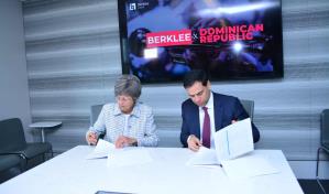 Roberto Ángel Salcedo y Berklee firman alianza clave para la educación artística en RD