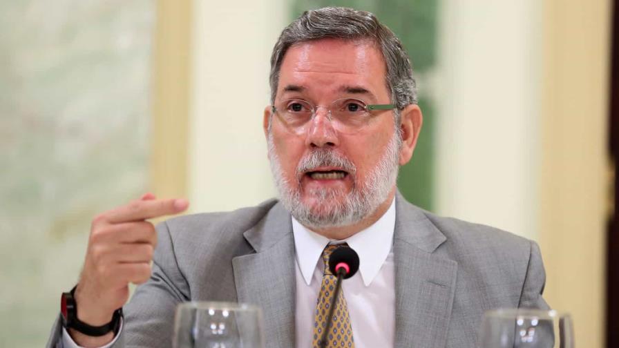 Leonel Fernández expresa su pesar por la muerte de Rodríguez Marchena Leonel Fernández expresa su pesar por la muerte de Rodríguez Marchena