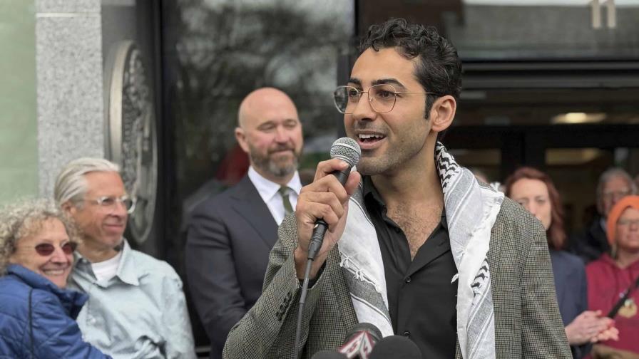Estudiante palestino liberado en EE. UU. lanza iniciativa de ayuda legal para inmigrantes Estudiante palestino liberado en EE. UU. lanza iniciativa de ayuda legal para inmigrantes