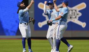 Reales blanquean a Medias Blancas y completan la barrida de 4 juegos