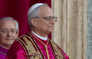 Martínez: el apellido latino del papa León XIV y su profundo legado materno