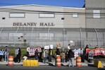 Denuncian tercera muerte de inmigrante detenido en centro de ICE en Nueva Jersey