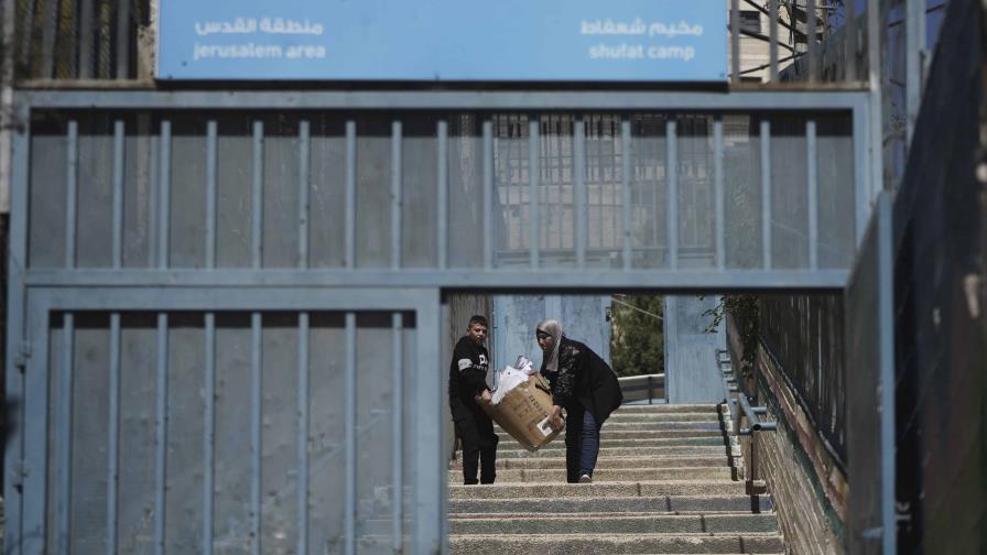 Israel cierra seis escuelas de la ONU para palestinos en Jerusalén Este Israel cierra seis escuelas de la ONU para palestinos en Jerusalén Este