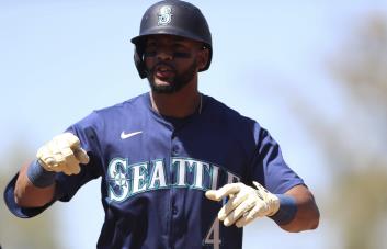 Leody Taveras se luce en debut de Marineros, que vencen 6-5 a Atléticos; ganan 9na. serie seguida