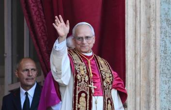 León XIV, el primer papa estadounidense de la historia y el cuarto no italiano