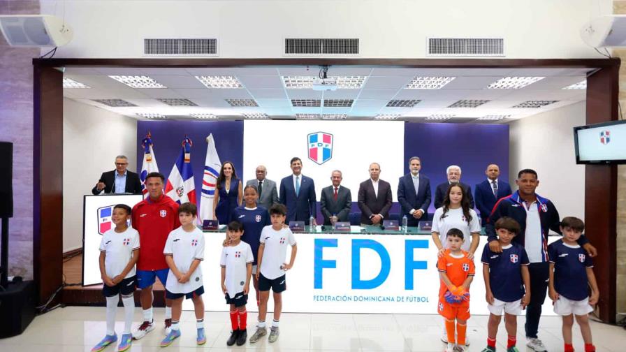 La Federación Dominicana de Fútbol presenta su nueva identidad La Federación Dominicana de Fútbol presenta su nueva identidad
