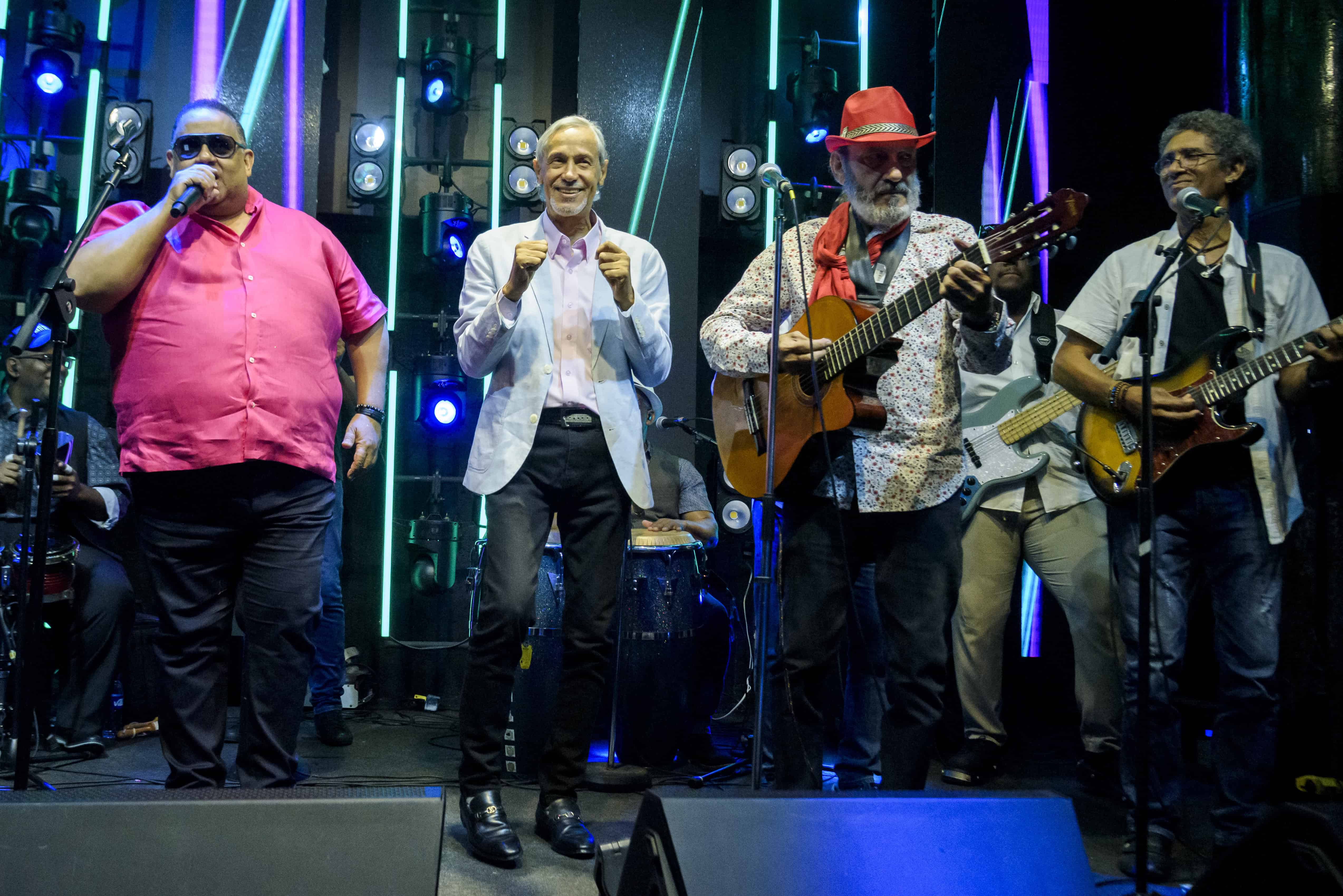 José Peña Suazo, Alexis Casado, Carlo Mario Echenique e Iván Carbucia.